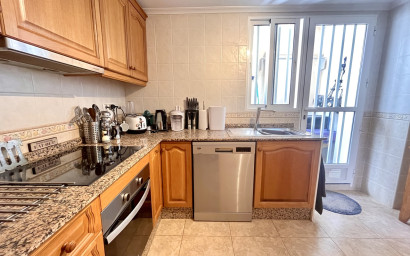 Revente - Maison mitoyenne -
La Mata