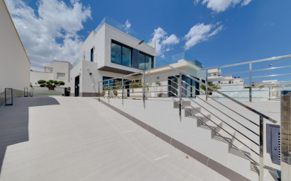 Resale - Villa -
San Miguel de Salinas - Cerro Del Sol