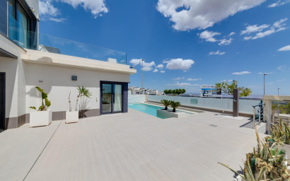 Resale - Villa -
San Miguel de Salinas - Cerro Del Sol