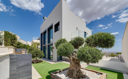 Resale - Villa -
San Miguel de Salinas - Cerro Del Sol