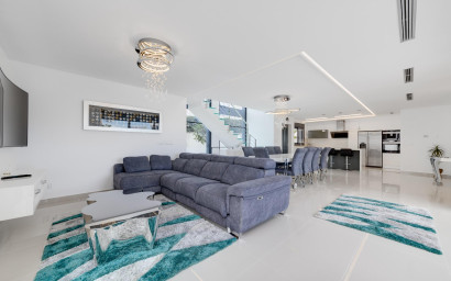 Resale - Villa -
San Miguel de Salinas - Cerro Del Sol