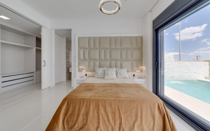 Resale - Villa -
San Miguel de Salinas - Cerro Del Sol