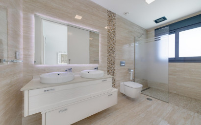 Resale - Villa -
San Miguel de Salinas - Cerro Del Sol