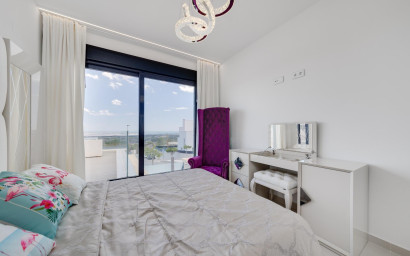 Resale - Villa -
San Miguel de Salinas - Cerro Del Sol