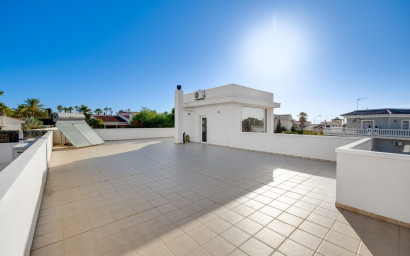 Revente - Villa -
Ciudad Quesada