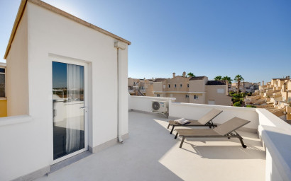 Resale - Townhouse -
Orihuela Costa - La Florida