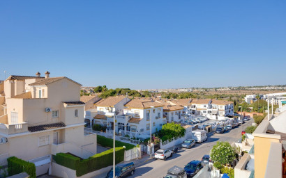 Resale - Townhouse -
Orihuela Costa - La Florida