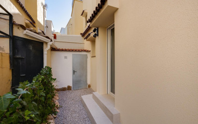 Resale - Townhouse -
Orihuela Costa - La Florida