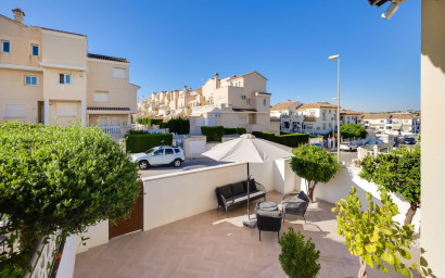 Resale - Townhouse -
Orihuela Costa - La Florida