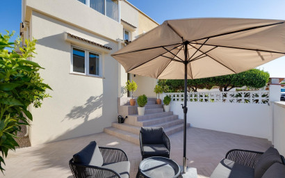 Resale - Townhouse -
Orihuela Costa - La Florida