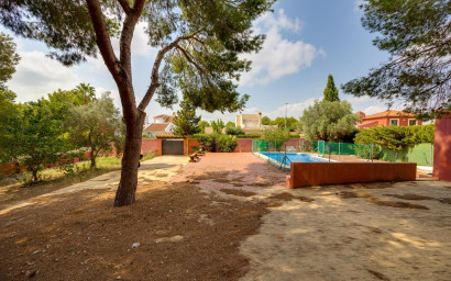 Herverkoop - Villa -
San Miguel de Salinas - Ciudad de las comunicaciones