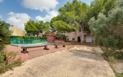 Herverkoop - Villa -
San Miguel de Salinas - Ciudad de las comunicaciones