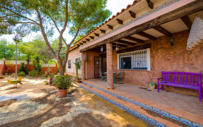 Herverkoop - Villa -
San Miguel de Salinas - Ciudad de las comunicaciones