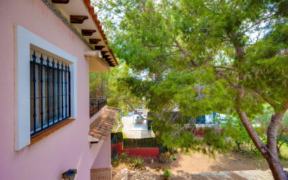 Herverkoop - Villa -
San Miguel de Salinas - Ciudad de las comunicaciones