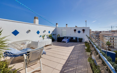 Herverkoop - Penthouse -
Torrevieja - Playa de los Locos