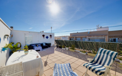 Herverkoop - Penthouse -
Torrevieja - Playa de los Locos