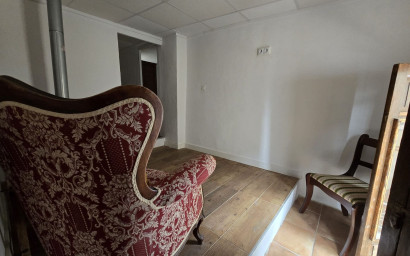 Revente - Maison mitoyenne -
Sax