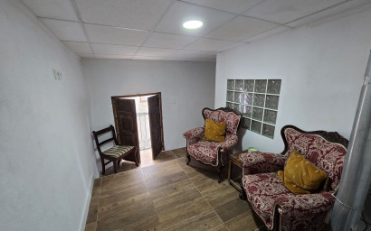 Revente - Maison mitoyenne -
Sax