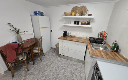 Revente - Maison mitoyenne -
Sax