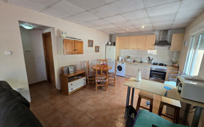 Resale - Villa -
Sax