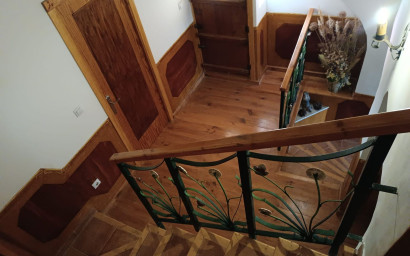 Revente - Maison de campagne -
Yecla