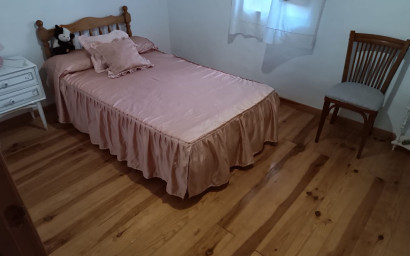 Revente - Maison de campagne -
Yecla