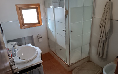 Revente - Maison de campagne -
Yecla