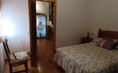 Revente - Maison de campagne -
Yecla