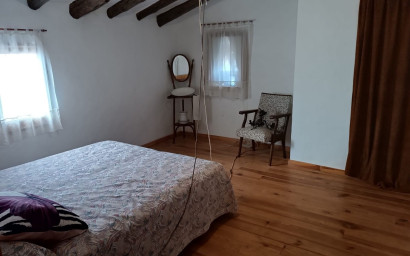 Revente - Maison de campagne -
Yecla