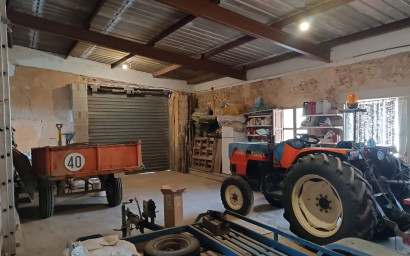 Revente - Maison de campagne -
Yecla