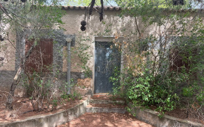 Herverkoop - Landhuis -
Yecla