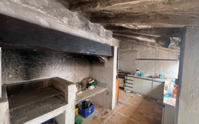 Herverkoop - Landhuis -
Yecla