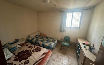 Herverkoop - Landhuis -
Yecla