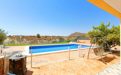 Resale - Villa -
Abanilla
