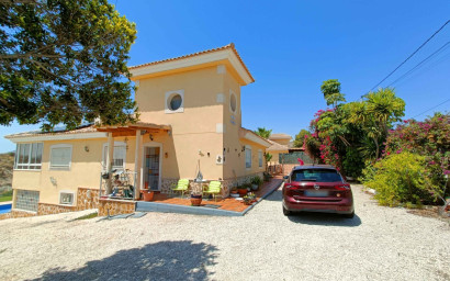 Resale - Villa -
Abanilla