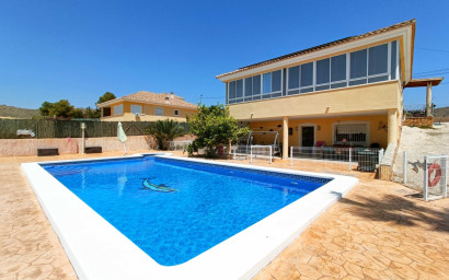 Resale - Villa -
Abanilla