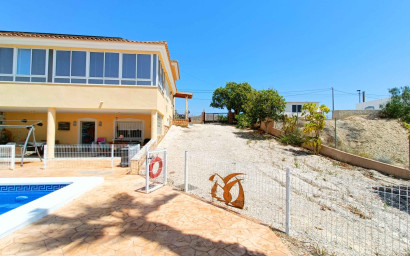 Resale - Villa -
Abanilla