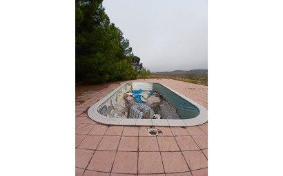 Herverkoop - Landhuis -
Yecla