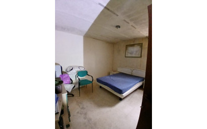 Herverkoop - Landhuis -
Yecla