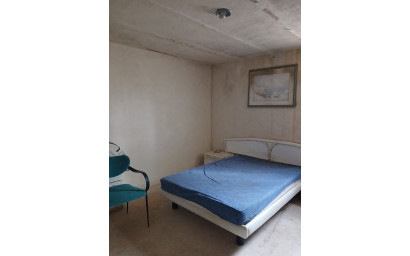 Herverkoop - Landhuis -
Yecla