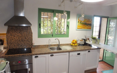 Resale - Finca / Country Property -
Pinoso - Pinoso Alicante