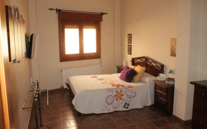 Resale - Townhouse -
Pinoso - Pinoso Alicante