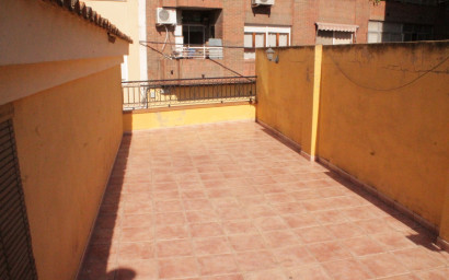 Resale - Townhouse -
Pinoso - Pinoso Alicante