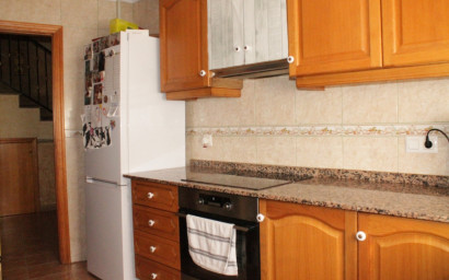 Resale - Townhouse -
Pinoso - Pinoso Alicante