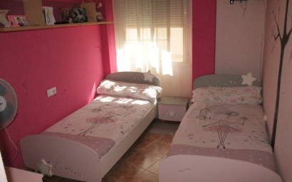 Resale - Townhouse -
Pinoso - Pinoso Alicante