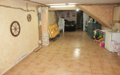 Resale - Townhouse -
Pinoso - Pinoso Alicante