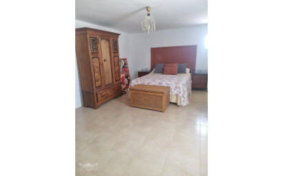 Herverkoop - Landhuis -
Lel - Lel Alicante