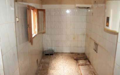 Resale - Townhouse -
Pinoso - Pinoso Alicante