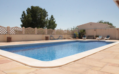 Resale - Villa -
Abanilla - Abanilla Murcia