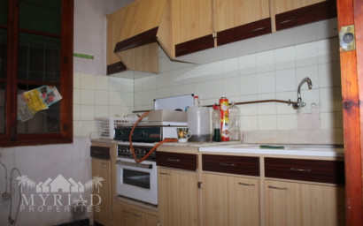 Resale - Townhouse -
Pinoso - calle lepanto